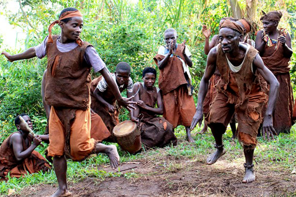Cultural Encounters with the Batwa Near Bwindi