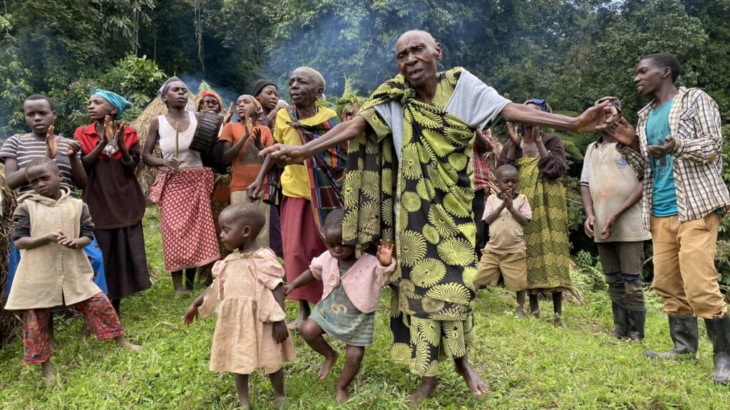 Traditional Music and Dance Experiences Near Uganda’s Parks