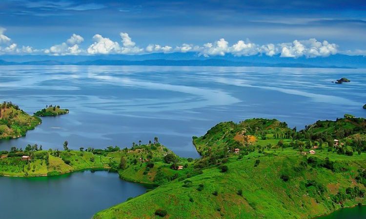 How far is Lake Kivu from Volcanoes National Park?