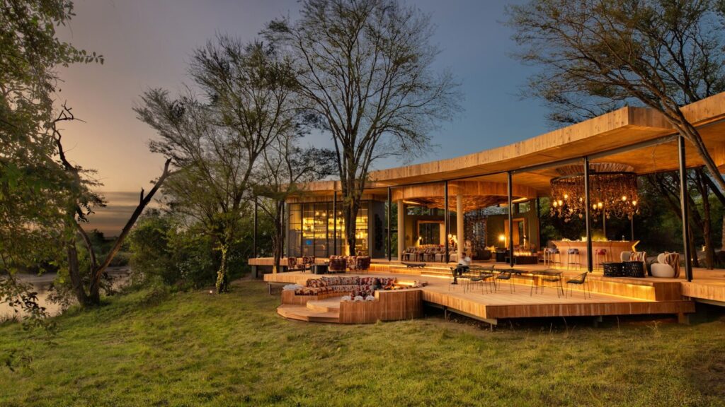 Serengeti eco-lodges