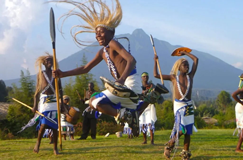 What are the best cultural tours in Rwanda?