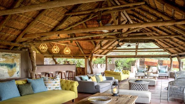 What are the best photo safari lodges in East Africa?