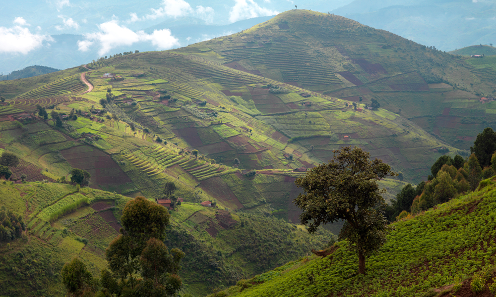 Why is Rwanda called the Land of a Thousand Hills?