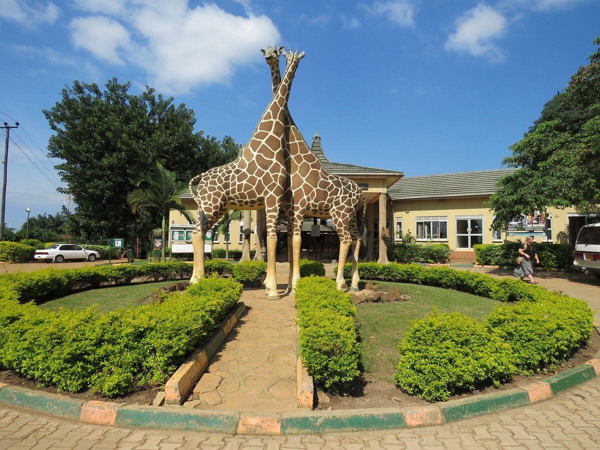 Uganda Wildlife Education Centre (Entebbe Zoo)